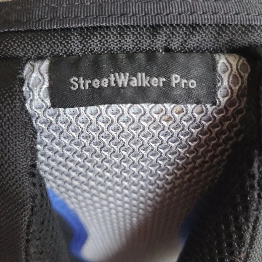 Think Tank Streetwalker V2 Backpack - Black - Picture 3 of 12